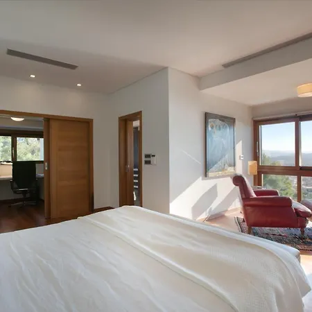 Terra Creta Luxury Retreat And