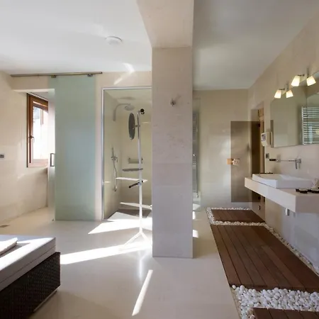 빌라 Terra Creta Luxury Retreat And *