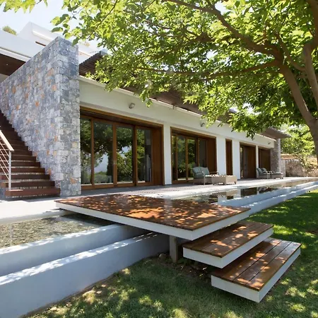 Terra Creta Luxury Retreat And